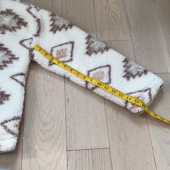 🆕thread&supply tribal pink white 1/4zip sherpa - Picture 9 of 17